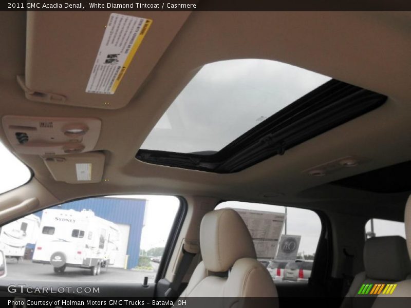 White Diamond Tintcoat / Cashmere 2011 GMC Acadia Denali
