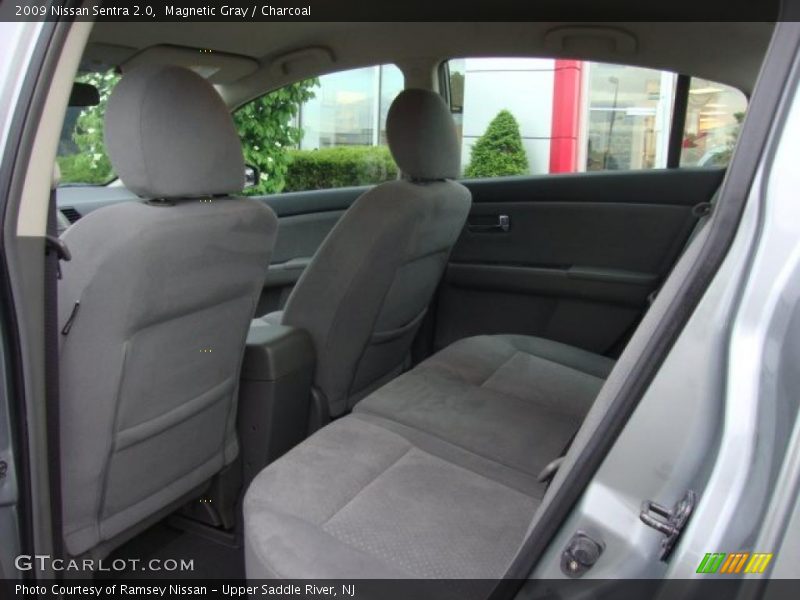 Magnetic Gray / Charcoal 2009 Nissan Sentra 2.0