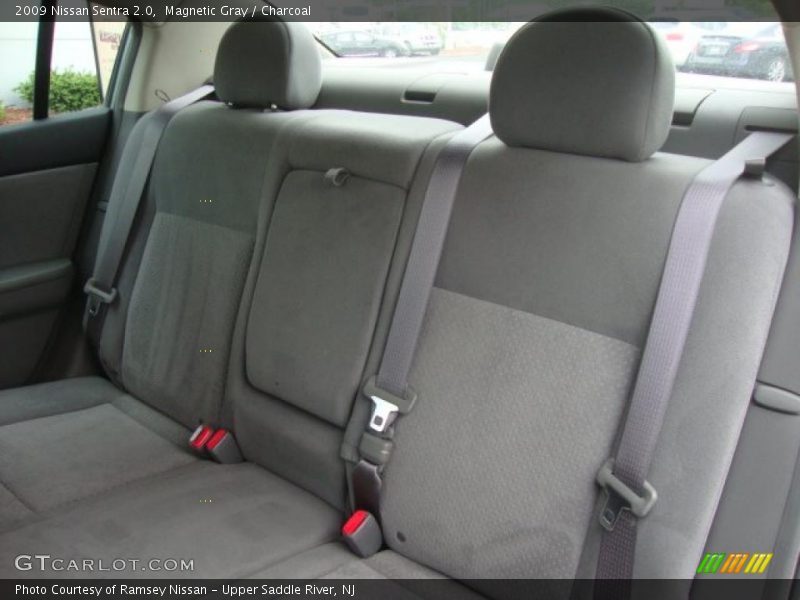 Magnetic Gray / Charcoal 2009 Nissan Sentra 2.0