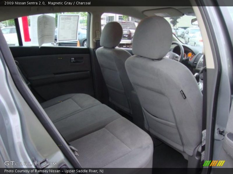 Magnetic Gray / Charcoal 2009 Nissan Sentra 2.0