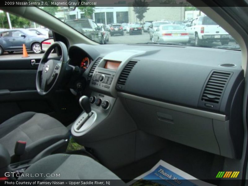 Magnetic Gray / Charcoal 2009 Nissan Sentra 2.0