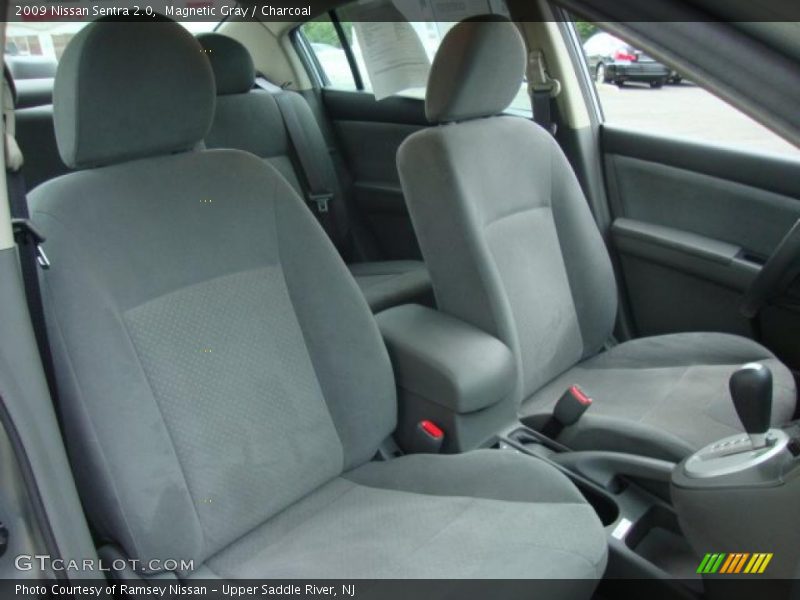 Magnetic Gray / Charcoal 2009 Nissan Sentra 2.0