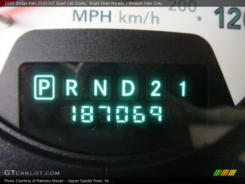 Bright Silver Metallic / Medium Slate Gray 2006 Dodge Ram 3500 SLT Quad Cab Dually