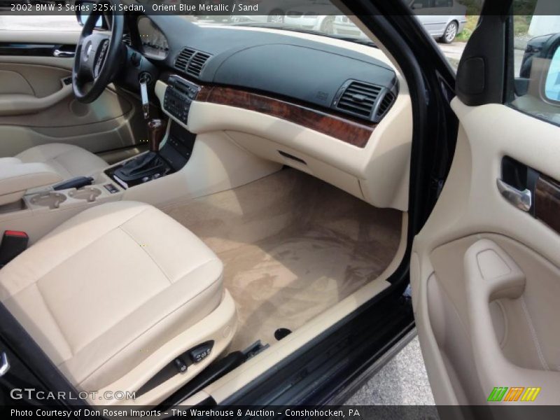 Orient Blue Metallic / Sand 2002 BMW 3 Series 325xi Sedan