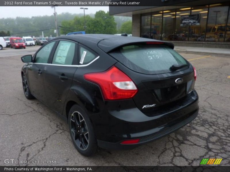 Tuxedo Black Metallic / Tuscany Red Leather 2012 Ford Focus Titanium 5-Door