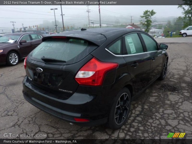 Tuxedo Black Metallic / Tuscany Red Leather 2012 Ford Focus Titanium 5-Door