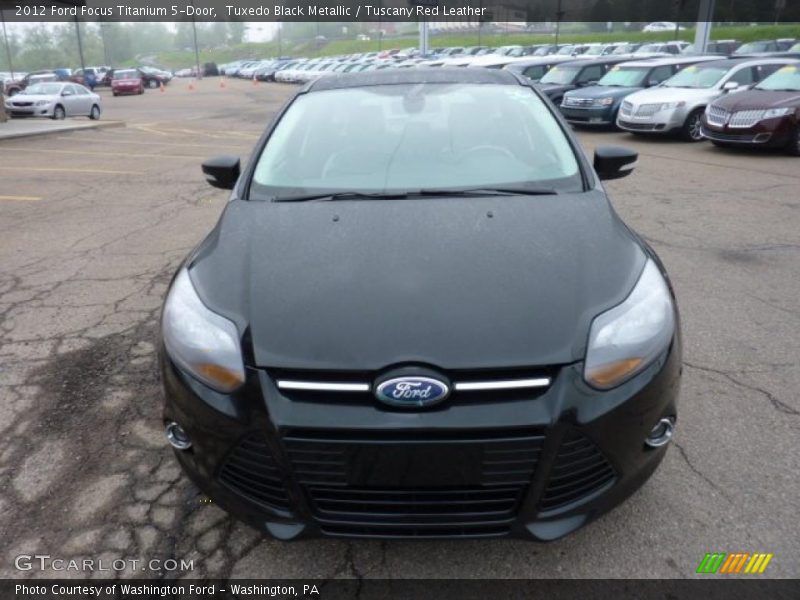 Tuxedo Black Metallic / Tuscany Red Leather 2012 Ford Focus Titanium 5-Door