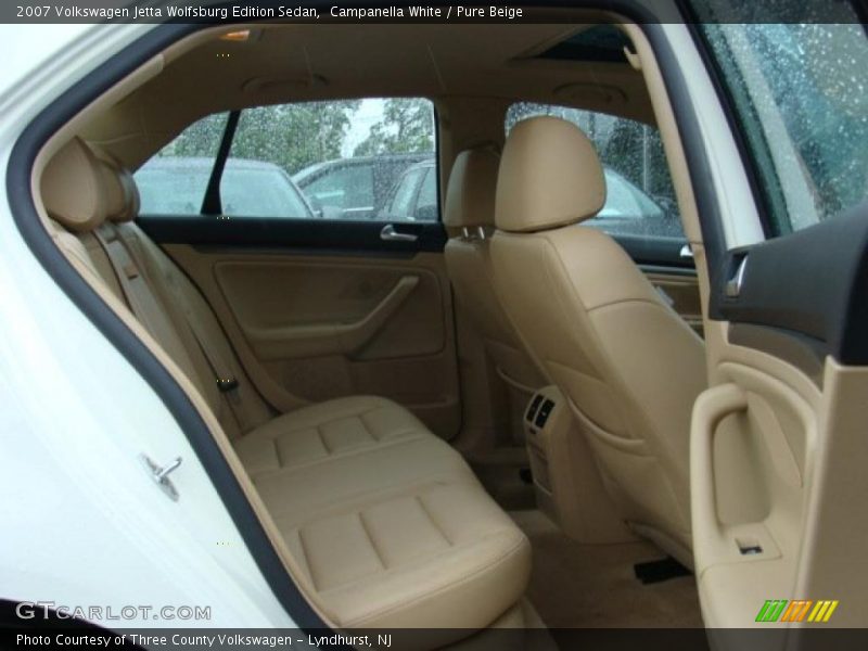 Campanella White / Pure Beige 2007 Volkswagen Jetta Wolfsburg Edition Sedan
