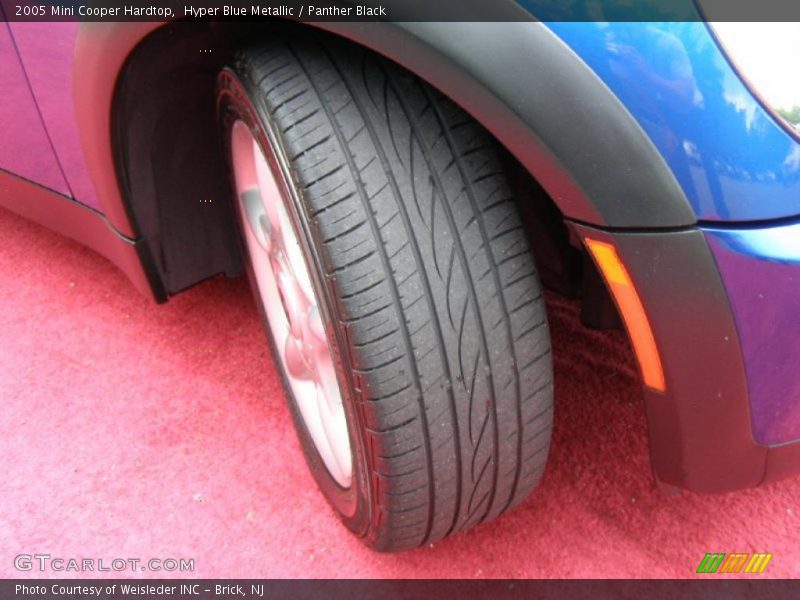 Hyper Blue Metallic / Panther Black 2005 Mini Cooper Hardtop