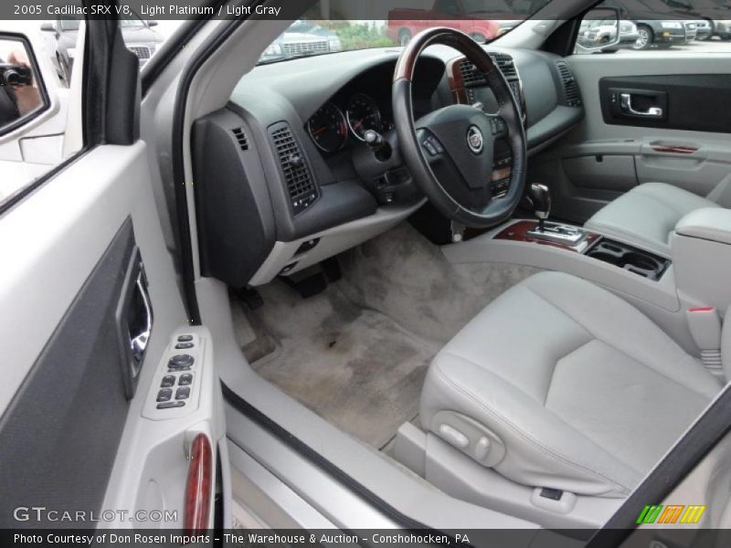 Light Platinum / Light Gray 2005 Cadillac SRX V8