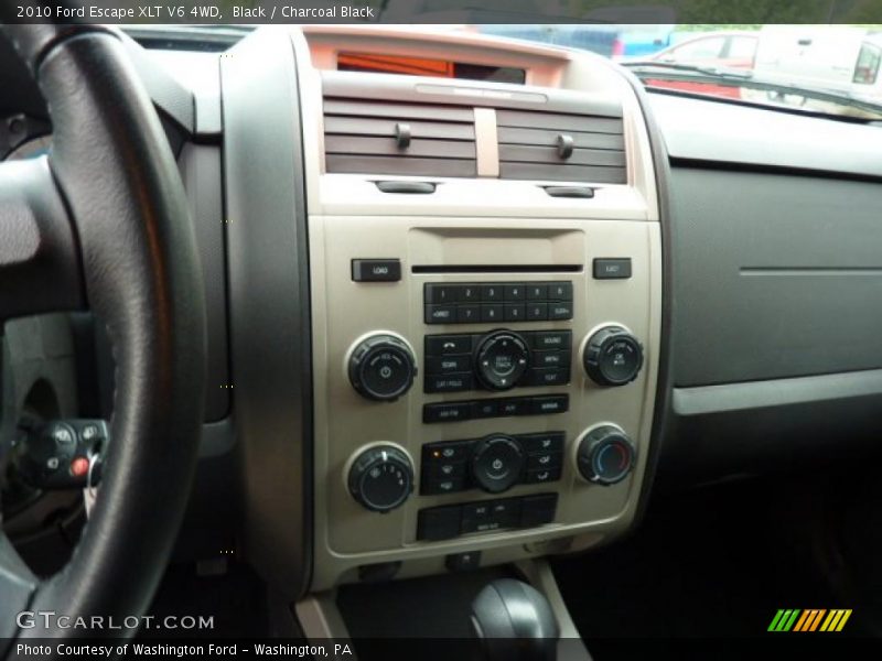Black / Charcoal Black 2010 Ford Escape XLT V6 4WD