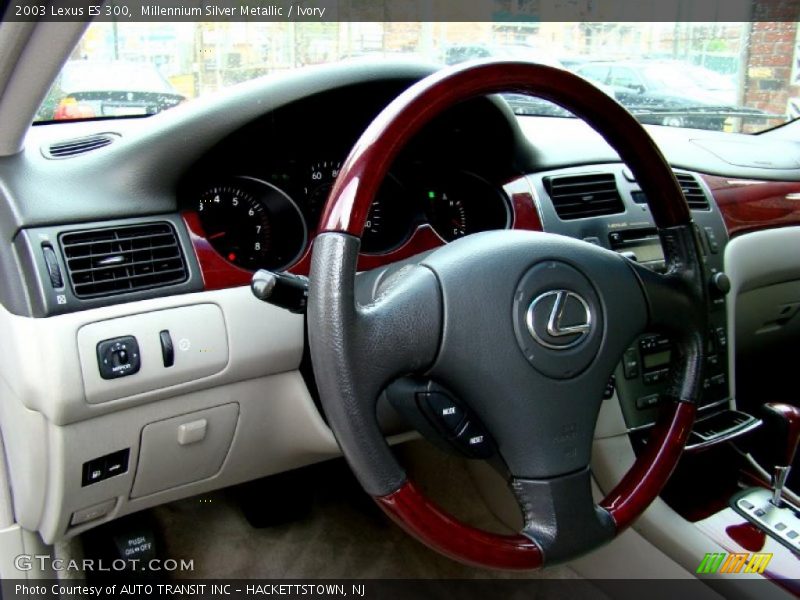 Millennium Silver Metallic / Ivory 2003 Lexus ES 300