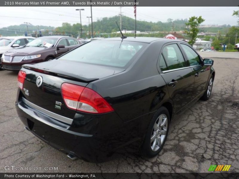 Tuxedo Black Metallic / Dark Charcoal 2010 Mercury Milan V6 Premier AWD