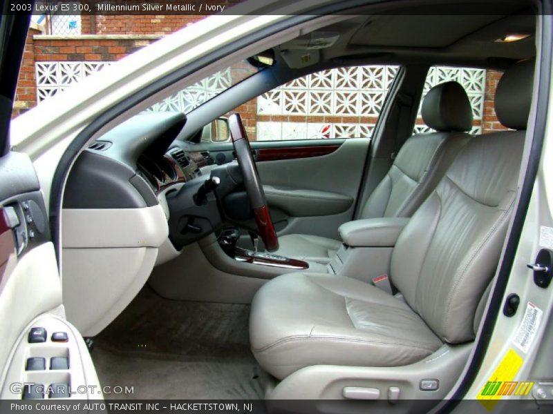 Millennium Silver Metallic / Ivory 2003 Lexus ES 300