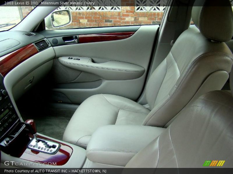Millennium Silver Metallic / Ivory 2003 Lexus ES 300