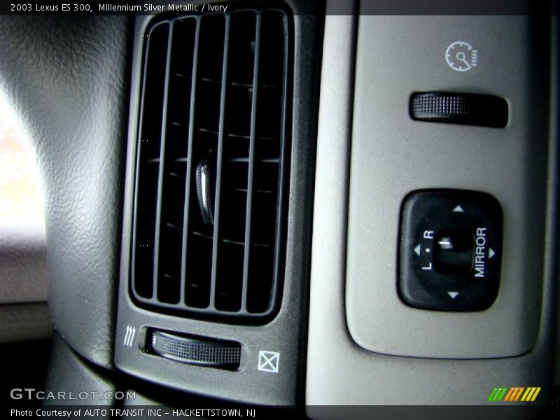 Millennium Silver Metallic / Ivory 2003 Lexus ES 300