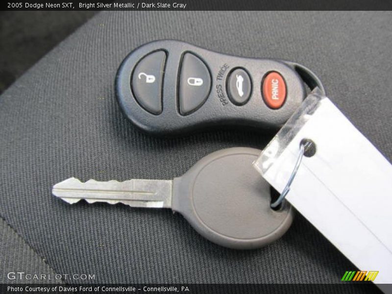 Bright Silver Metallic / Dark Slate Gray 2005 Dodge Neon SXT