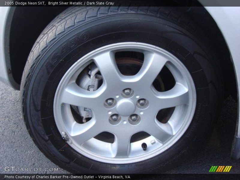 Bright Silver Metallic / Dark Slate Gray 2005 Dodge Neon SXT