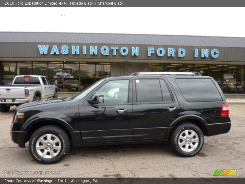 Tuxedo Black / Charcoal Black 2010 Ford Expedition Limited 4x4