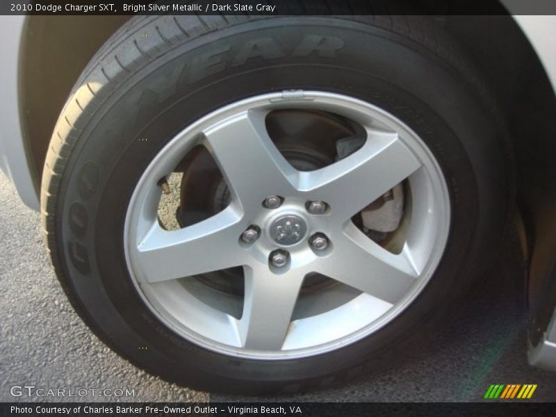 Bright Silver Metallic / Dark Slate Gray 2010 Dodge Charger SXT