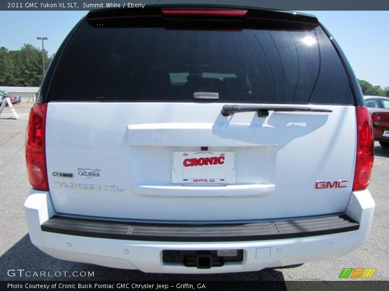Summit White / Ebony 2011 GMC Yukon XL SLT