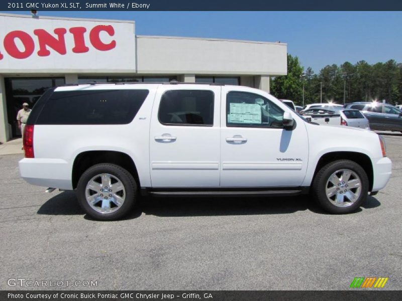 Summit White / Ebony 2011 GMC Yukon XL SLT