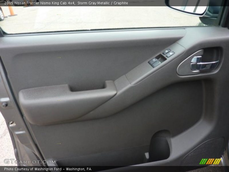 Storm Gray Metallic / Graphite 2005 Nissan Frontier Nismo King Cab 4x4