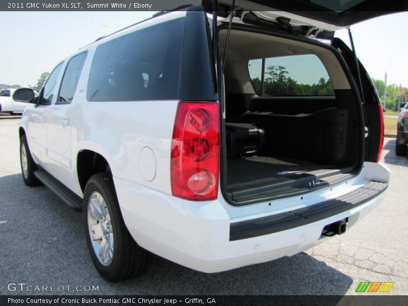 Summit White / Ebony 2011 GMC Yukon XL SLT