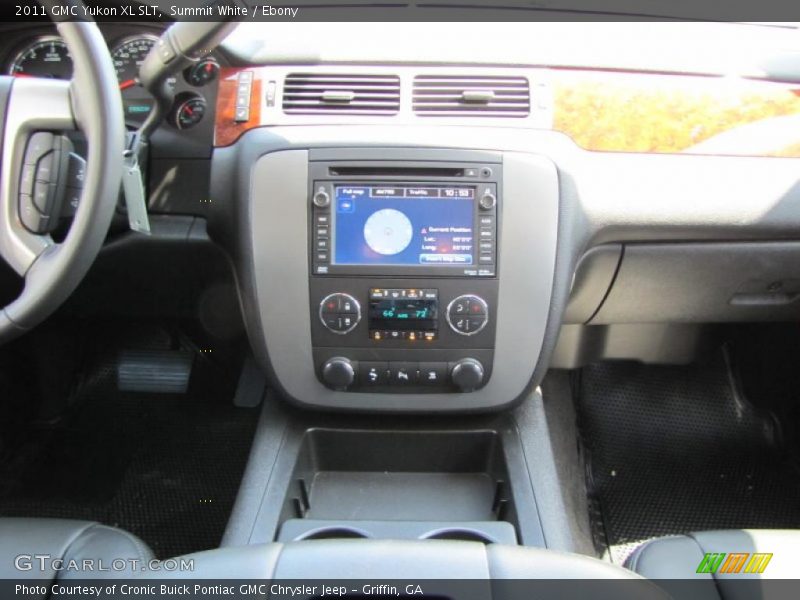 Summit White / Ebony 2011 GMC Yukon XL SLT