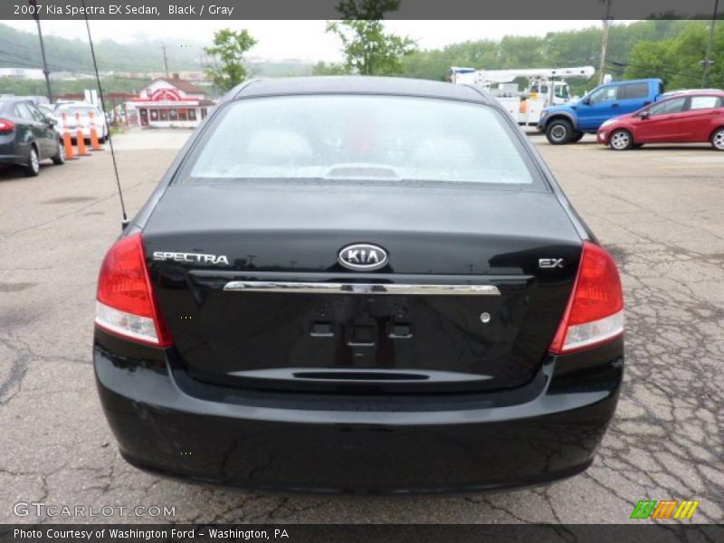 Black / Gray 2007 Kia Spectra EX Sedan