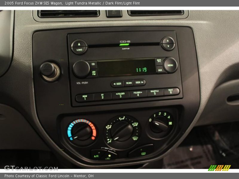Light Tundra Metallic / Dark Flint/Light Flint 2005 Ford Focus ZXW SES Wagon