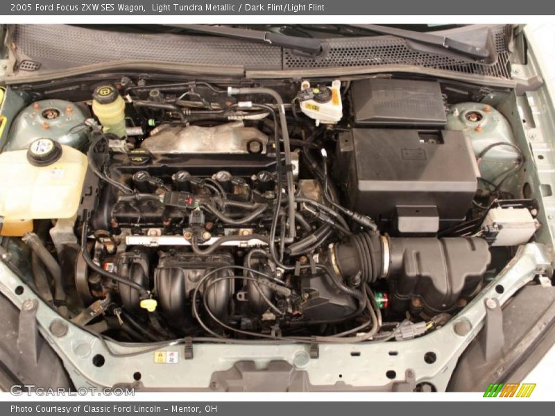 Light Tundra Metallic / Dark Flint/Light Flint 2005 Ford Focus ZXW SES Wagon
