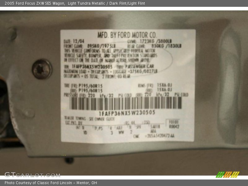 Light Tundra Metallic / Dark Flint/Light Flint 2005 Ford Focus ZXW SES Wagon