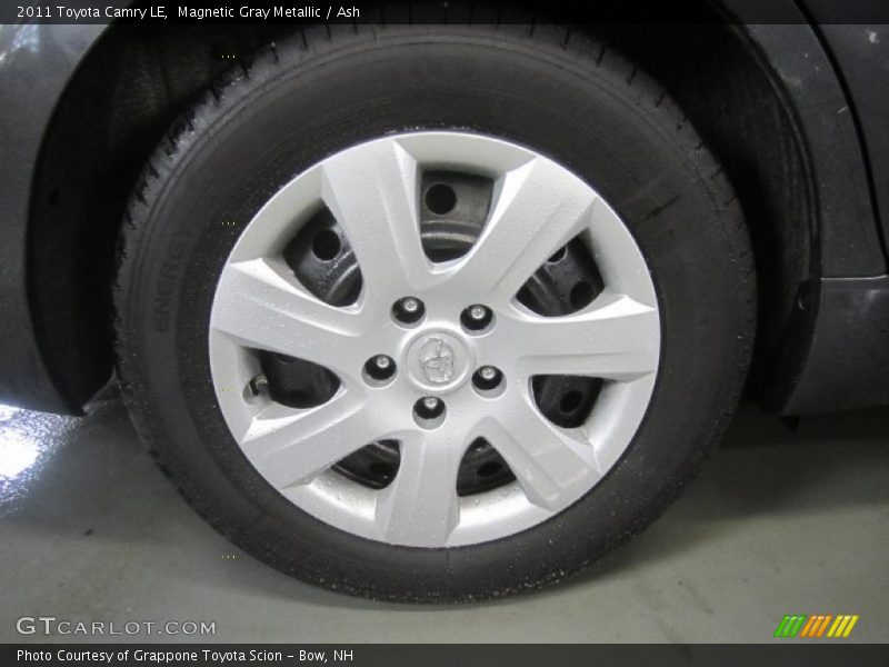 Magnetic Gray Metallic / Ash 2011 Toyota Camry LE