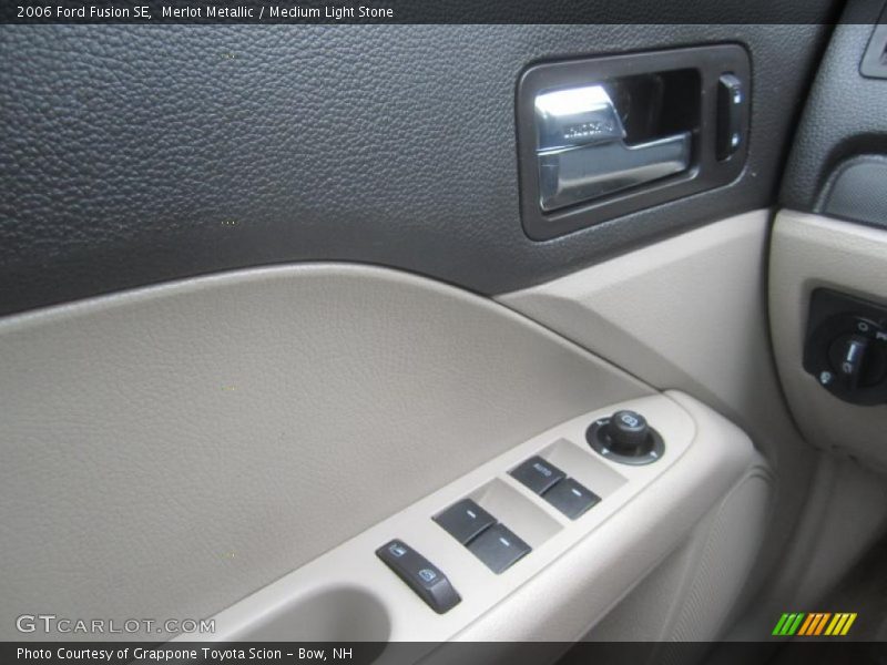 Merlot Metallic / Medium Light Stone 2006 Ford Fusion SE