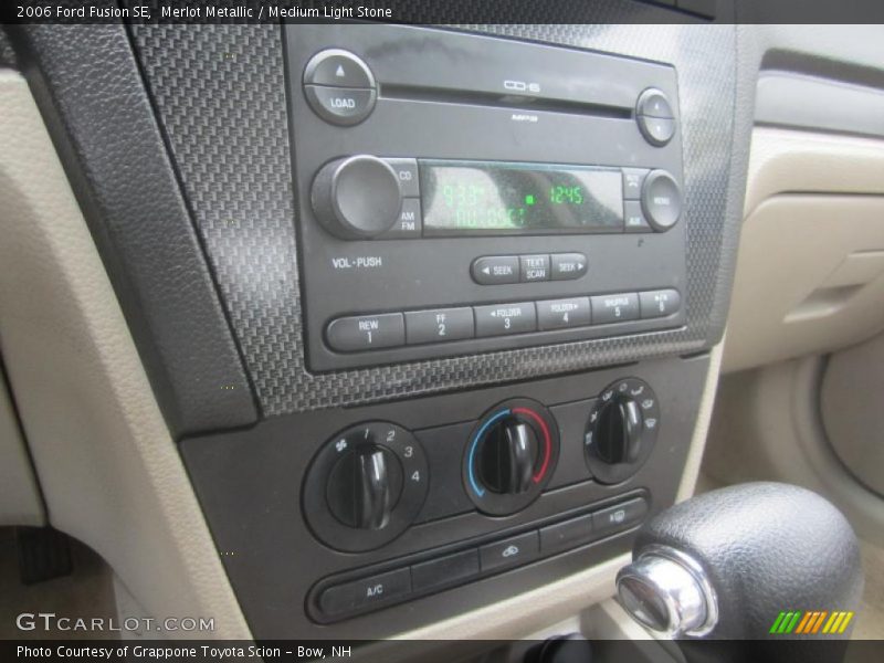 Merlot Metallic / Medium Light Stone 2006 Ford Fusion SE