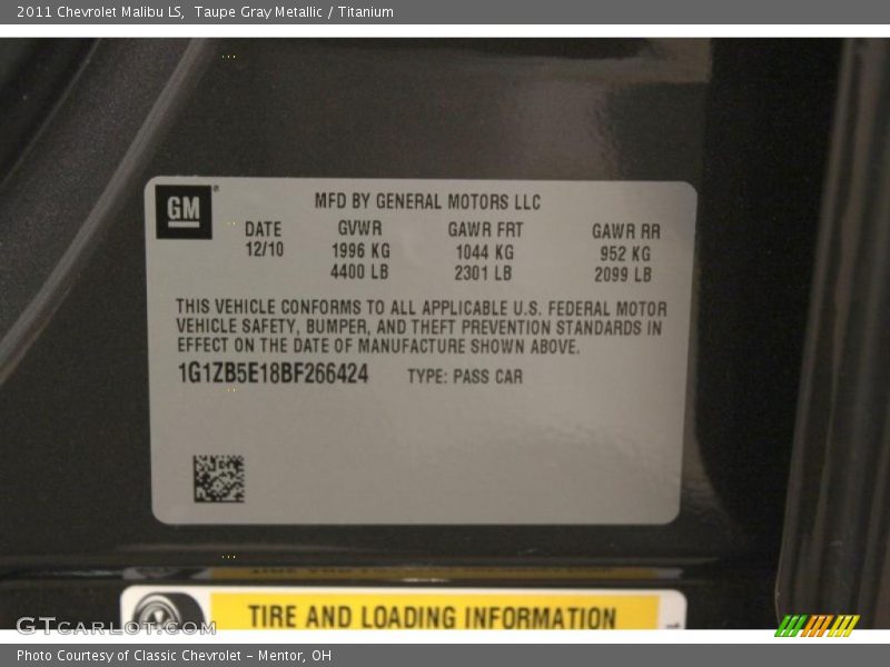 Taupe Gray Metallic / Titanium 2011 Chevrolet Malibu LS