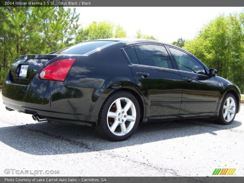 Onyx Black / Black 2004 Nissan Maxima 3.5 SE