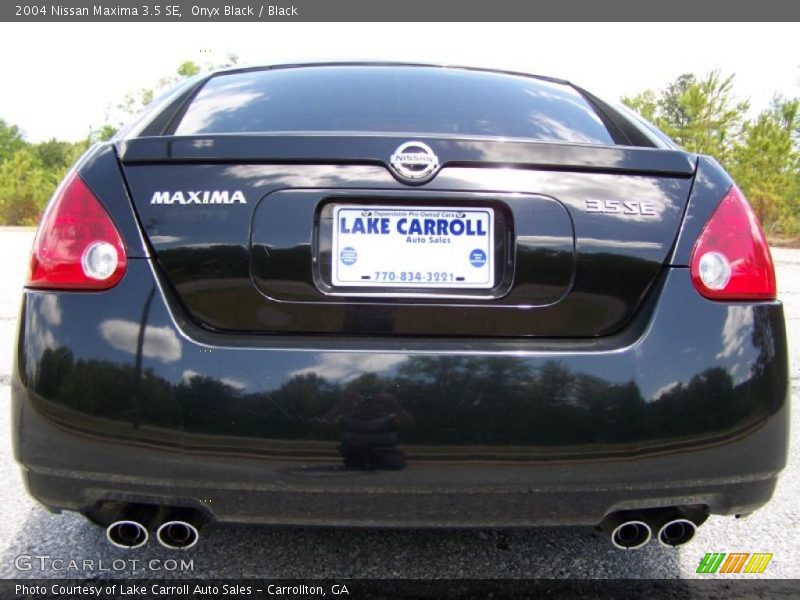 Onyx Black / Black 2004 Nissan Maxima 3.5 SE