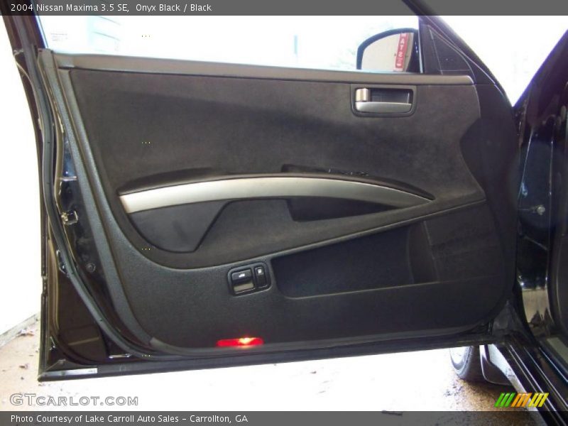 Onyx Black / Black 2004 Nissan Maxima 3.5 SE