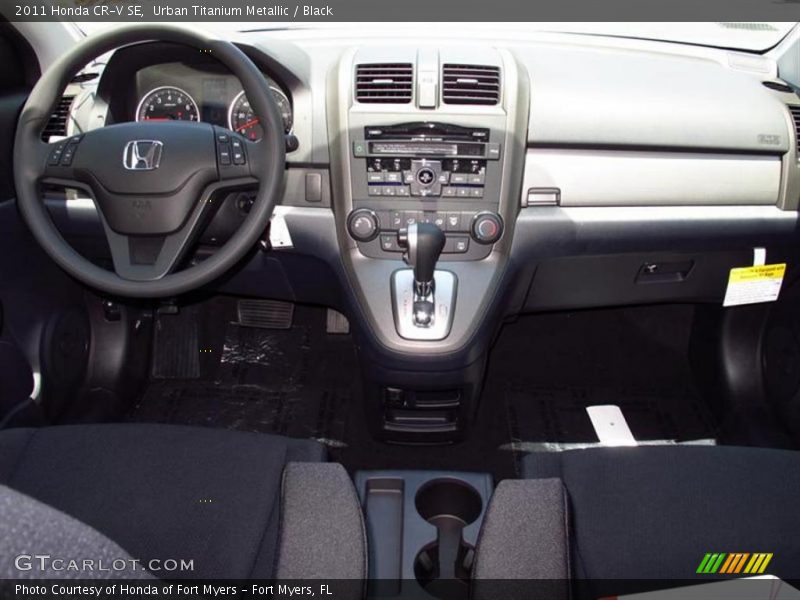 Urban Titanium Metallic / Black 2011 Honda CR-V SE