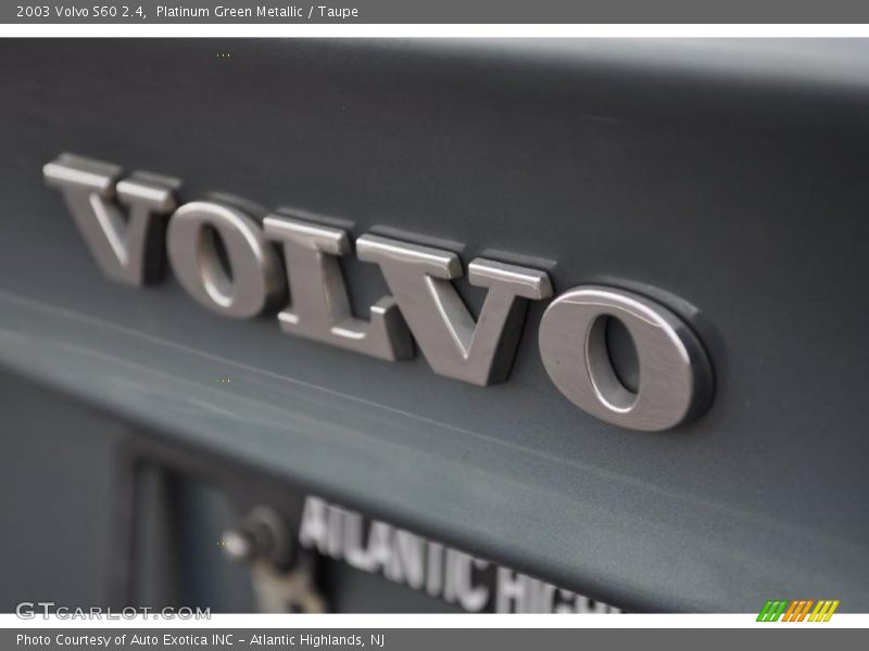 Platinum Green Metallic / Taupe 2003 Volvo S60 2.4