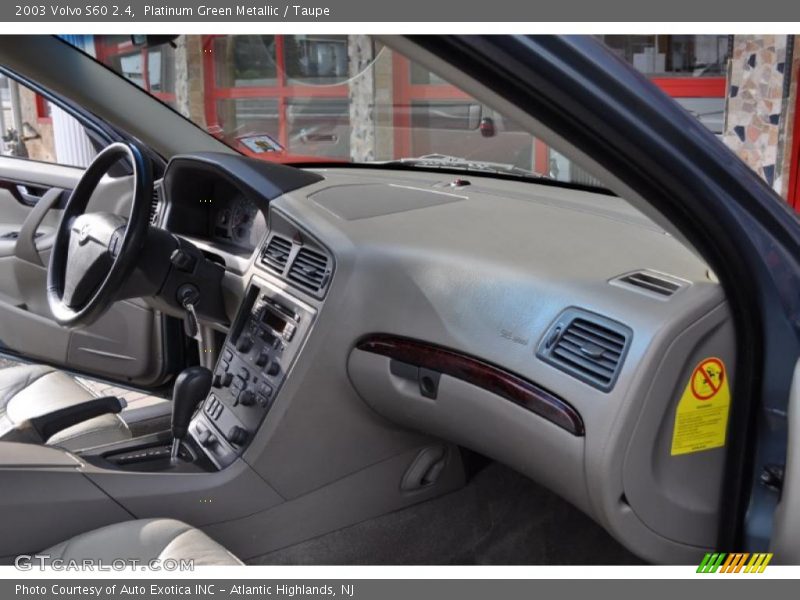 Platinum Green Metallic / Taupe 2003 Volvo S60 2.4