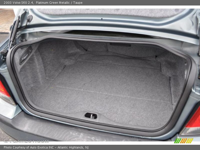 Platinum Green Metallic / Taupe 2003 Volvo S60 2.4
