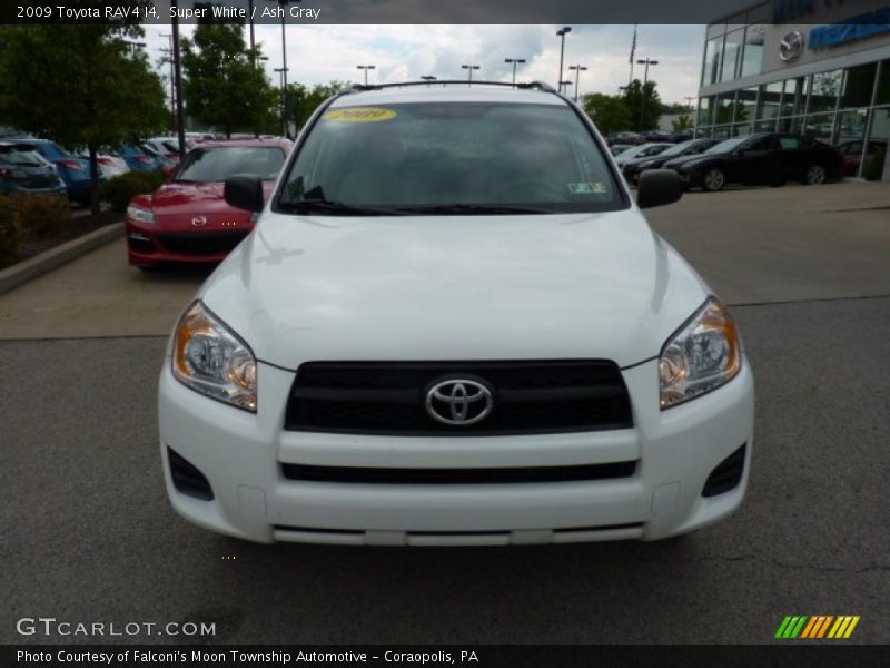 Super White / Ash Gray 2009 Toyota RAV4 I4
