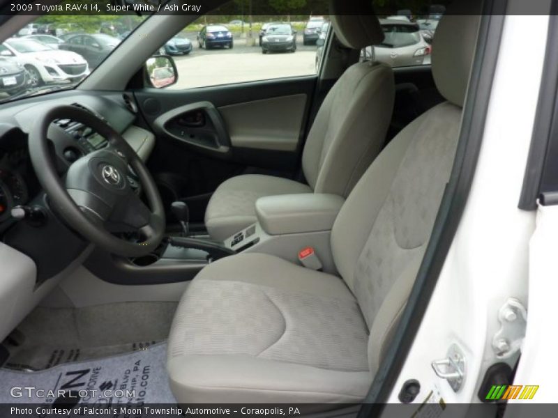 Super White / Ash Gray 2009 Toyota RAV4 I4