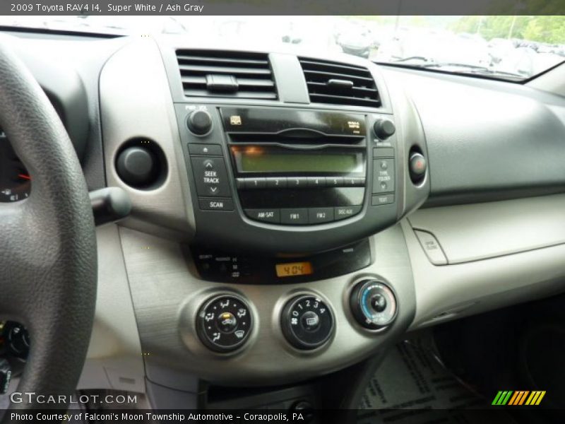 Super White / Ash Gray 2009 Toyota RAV4 I4