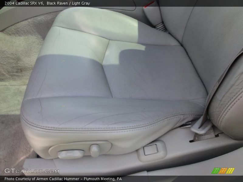 Black Raven / Light Gray 2004 Cadillac SRX V6
