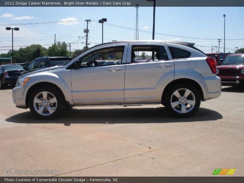 Bright Silver Metallic / Dark Slate Gray 2011 Dodge Caliber Mainstreet