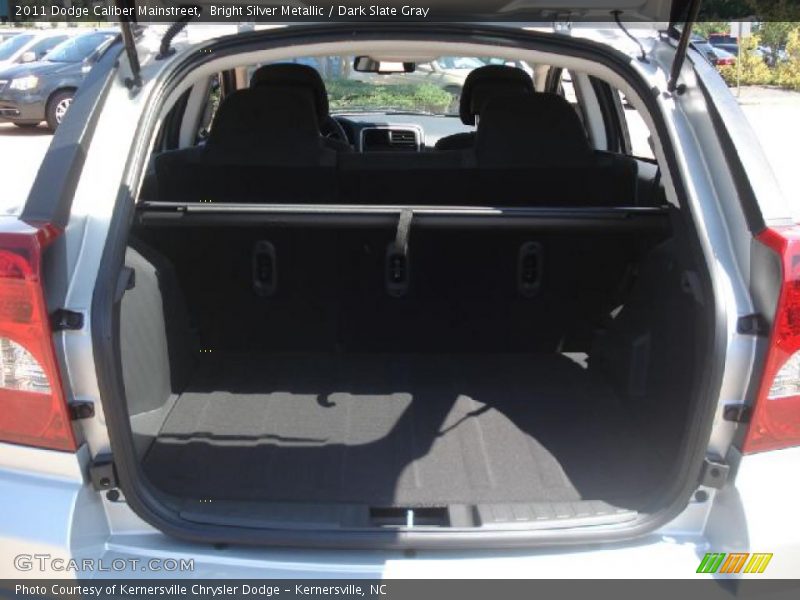Bright Silver Metallic / Dark Slate Gray 2011 Dodge Caliber Mainstreet